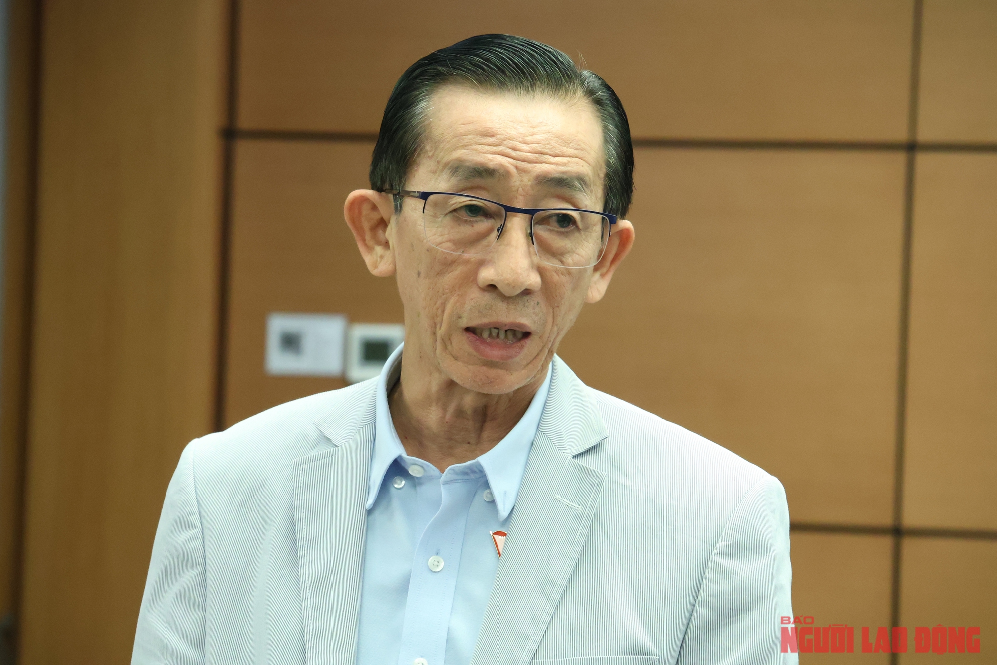 PGS-TS Trần Hoàng Ngân: Đẩy mạnh phân cấp, phân quyền - Ảnh 2.