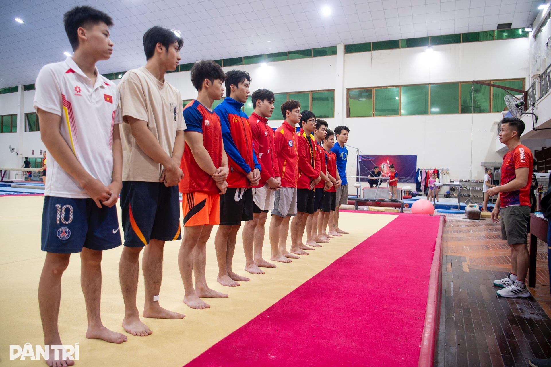 Khổ luyện thành tài tại “lò luyện vàng” Thể dục dụng cụ Việt Nam - 2