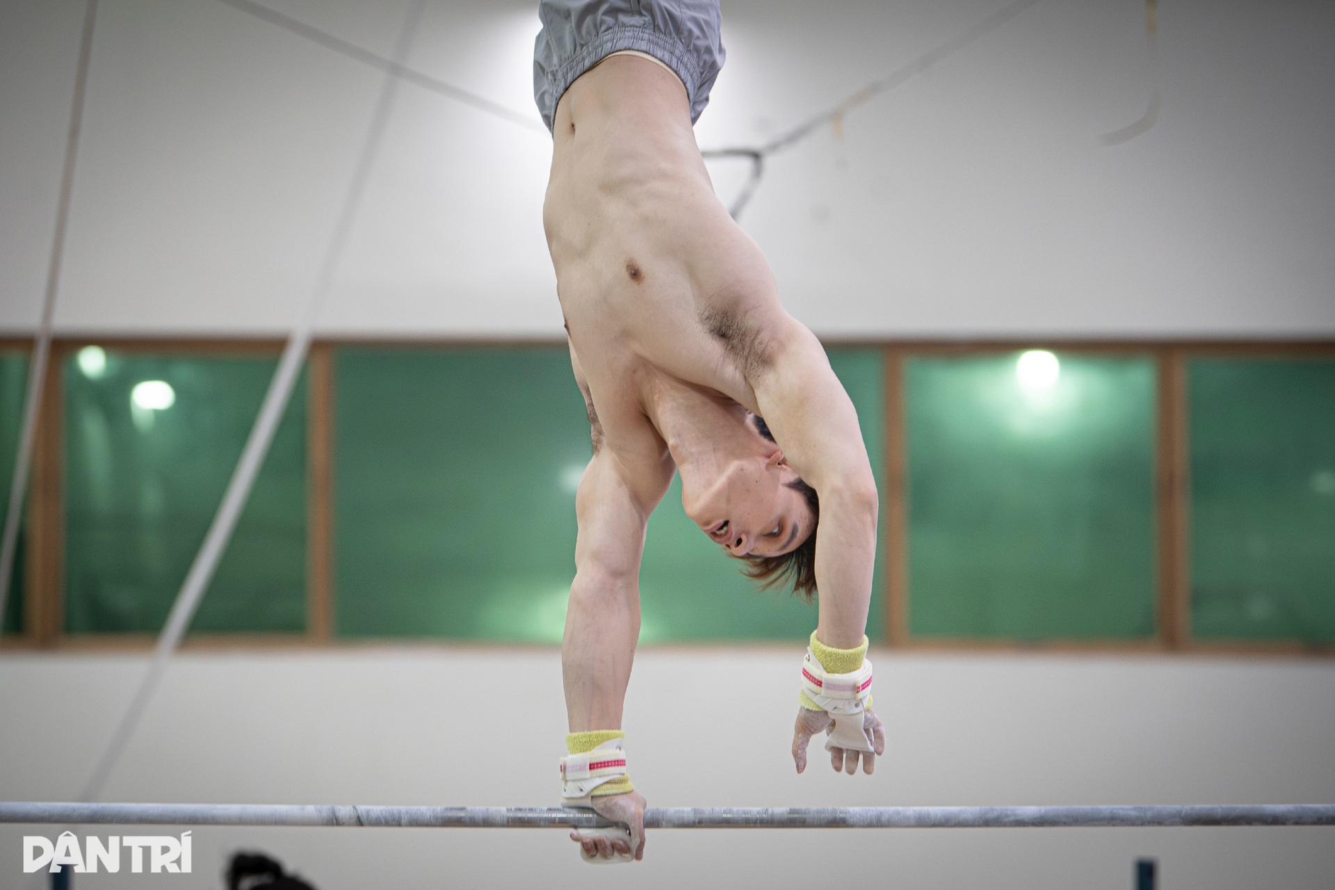 Khổ luyện thành tài tại “lò luyện vàng” Thể dục dụng cụ Việt Nam - 12