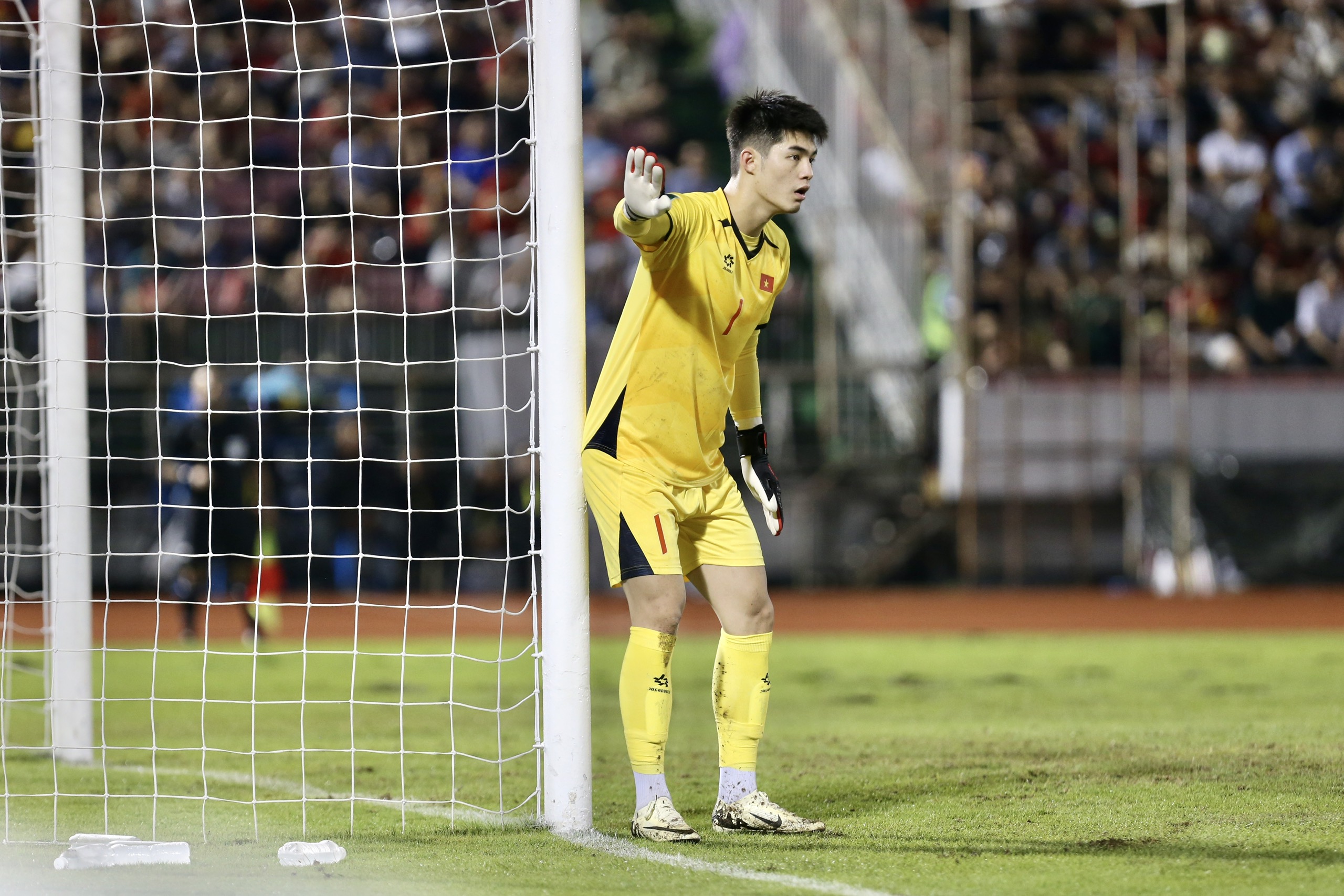 Vị trí nhạy cảm nhất đội tuyển Việt Nam: Thời của thủ môn cao 1,91 m đã đến?- Ảnh 3.