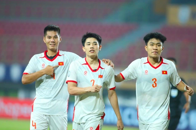 Các đối thủ ‘ganh tị’ với U.23 Việt Nam: Cuộc đua tranh vàng SEA Games càng khốc liệt
- Ảnh 2.