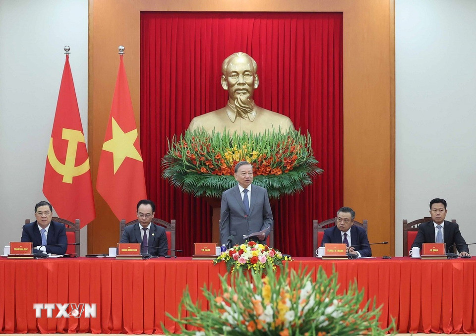 Tổng Bí thư Tô Lâm tiếp Đoàn Đại biểu tham dự Hội thảo quốc tế Việt Nam học 2 Tổng Bí thư Tô Lâm tiếp Đoàn đại biểu tham dự Hội thảo quốc tế Việt Nam học - Ảnh 2.