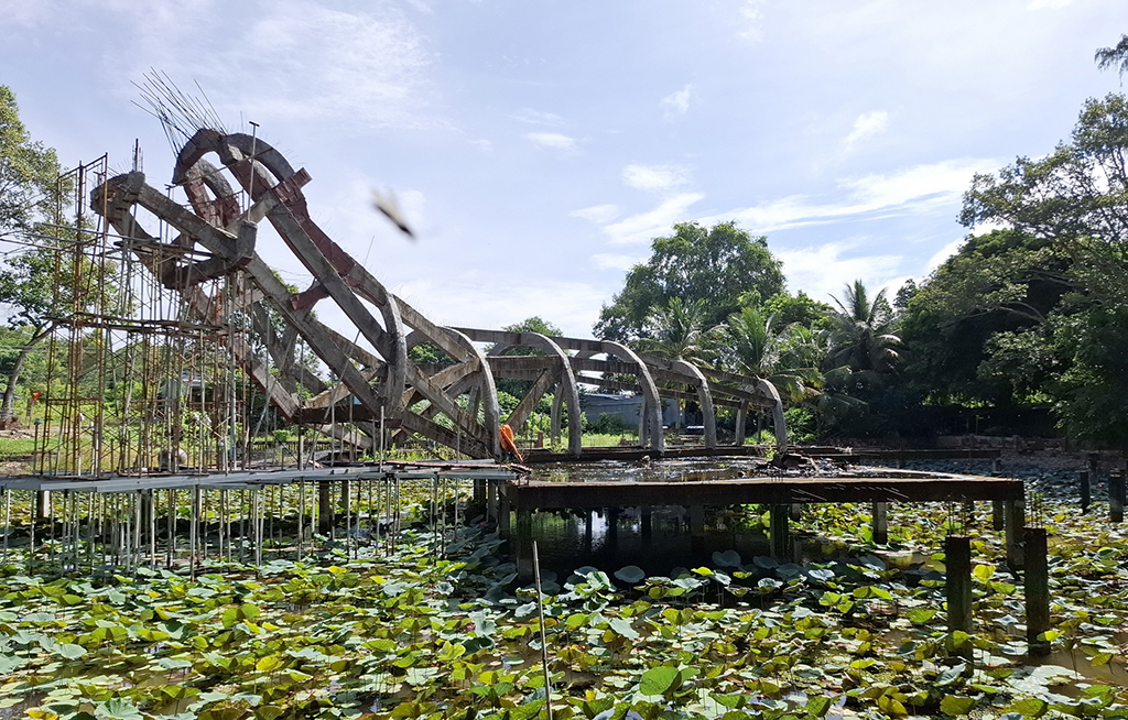 Thất sơn huyền bí: Huyền thoại cá sấu 5 chèo- Ảnh 2. Thất sơn huyền bí: Huyền thoại cá sấu 5 chèo- Ảnh 2.