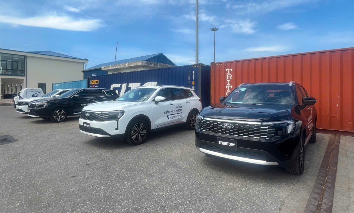 Loạt ô tô mới trình làng đã giảm giá cả 100 triệu tại Việt Nam - Ảnh 4.