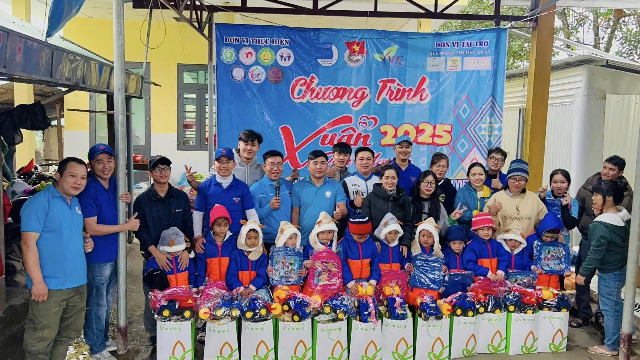 Từ giọt máu hồng gieo mầm yêu thương 4 Từ giọt máu hồng gieo mầm yêu thương - Ảnh 4.