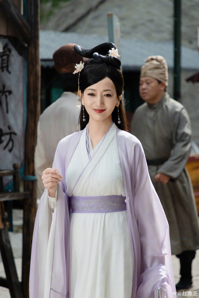 33 năm qua chưa thấy ai trẻ mãi không già như mỹ nhân này: Đẹp sang hết phần thiên hạ, chuẩn tinh hoa hội tụ - Ảnh 1.