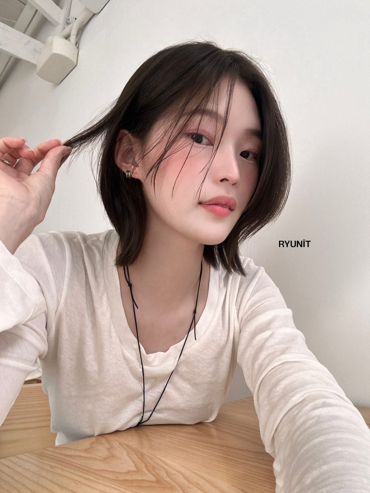 5 kieu toc danh cho nang toc mong Hack do