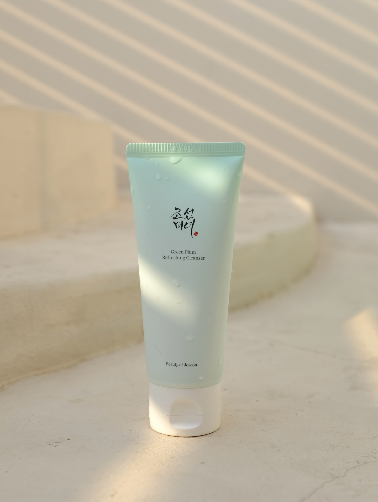 5 lọ sữa rửa mặt Hàn Quốc dịu nhẹ dùng siêu thích, da đẹp lên từ bước làm sạch - Ảnh 1.