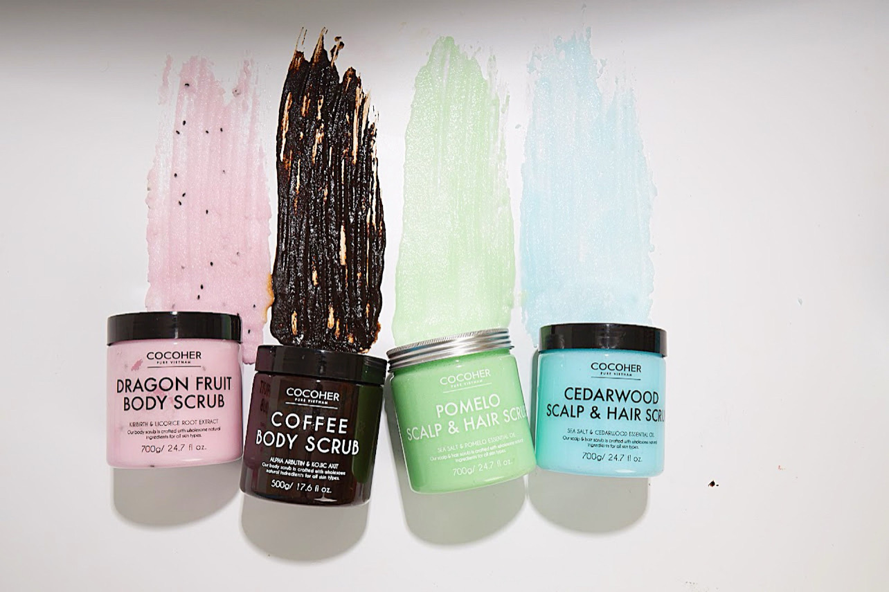 Mái tóc sạch bong, chắc khỏe từ gốc nhờ 5 lọ tẩy da chết da đầu "made in Vietnam" - Ảnh 2.