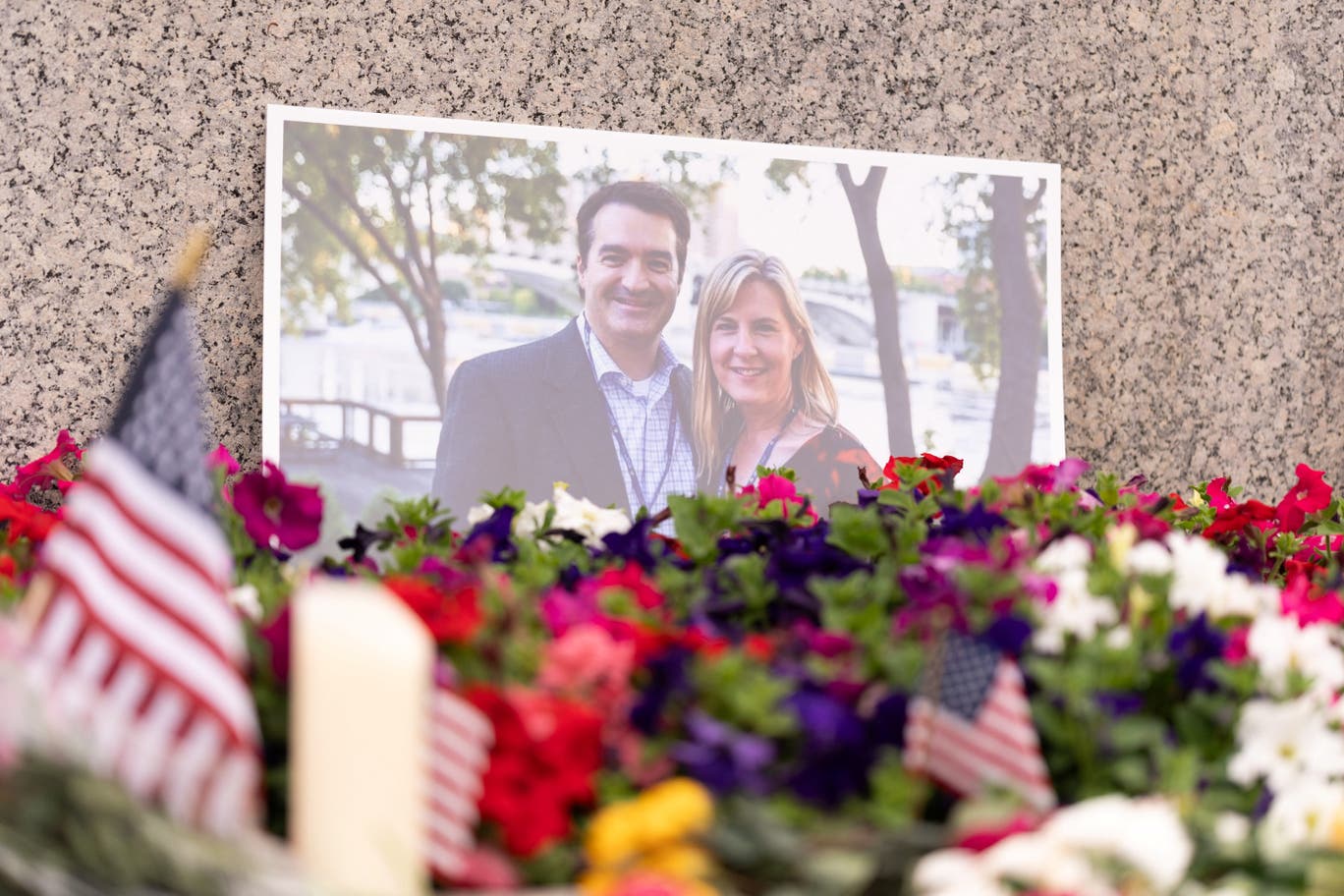 5 Vụ ám sát chính trị gây chấn động Nước Mỹ trong hơn một năm qua - Ảnh 2.