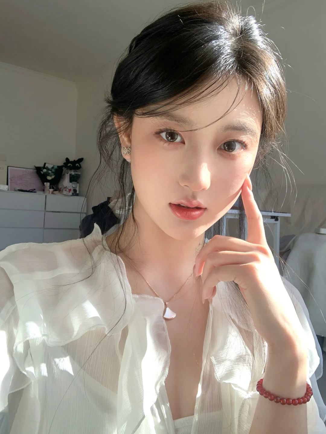 9 món skincare mua 1 tặng 1 giá hời 10/10 - cơ hội "nâng cấp" làn da mà không lo ví mỏng - Ảnh 1.