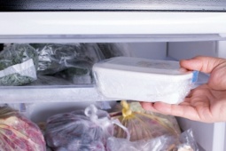 Người đàn ông mắc ung thư dạ dày vì thói quen ăn 4 loại thực phẩm này trong tủ lạnh