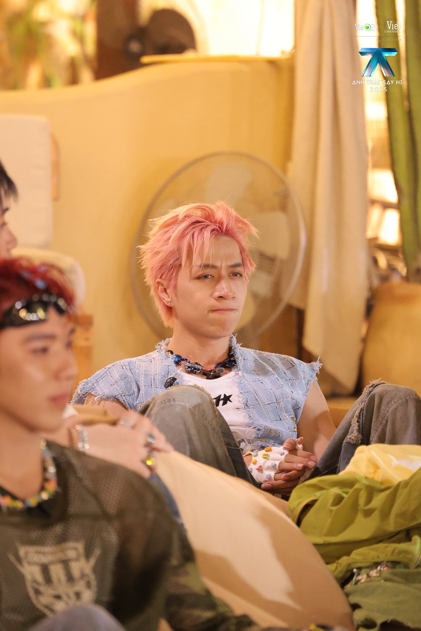 Anh Trai Say Hi bị tai nạn liệt nửa mặt, ám ảnh vì ngoại hình biến dạng- Ảnh 1.