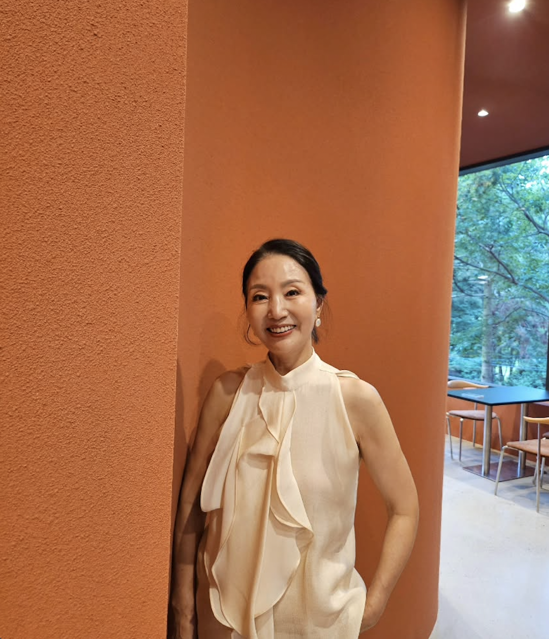 Ba ngoai xu Han 70 tuoi van so huu lan