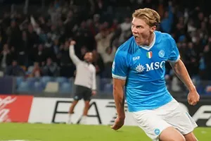 MU gửi tin nhắn cho Hojlund