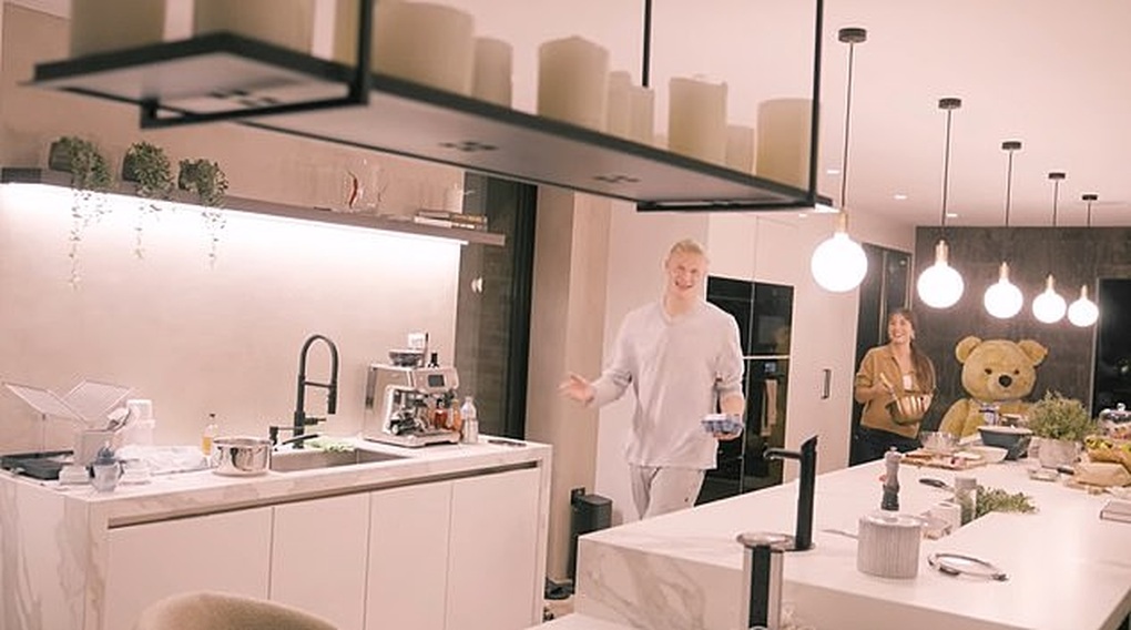 Bí quyết nhào nặn nên “siêu nhân” không thể cản nổi Erling Haaland - 1