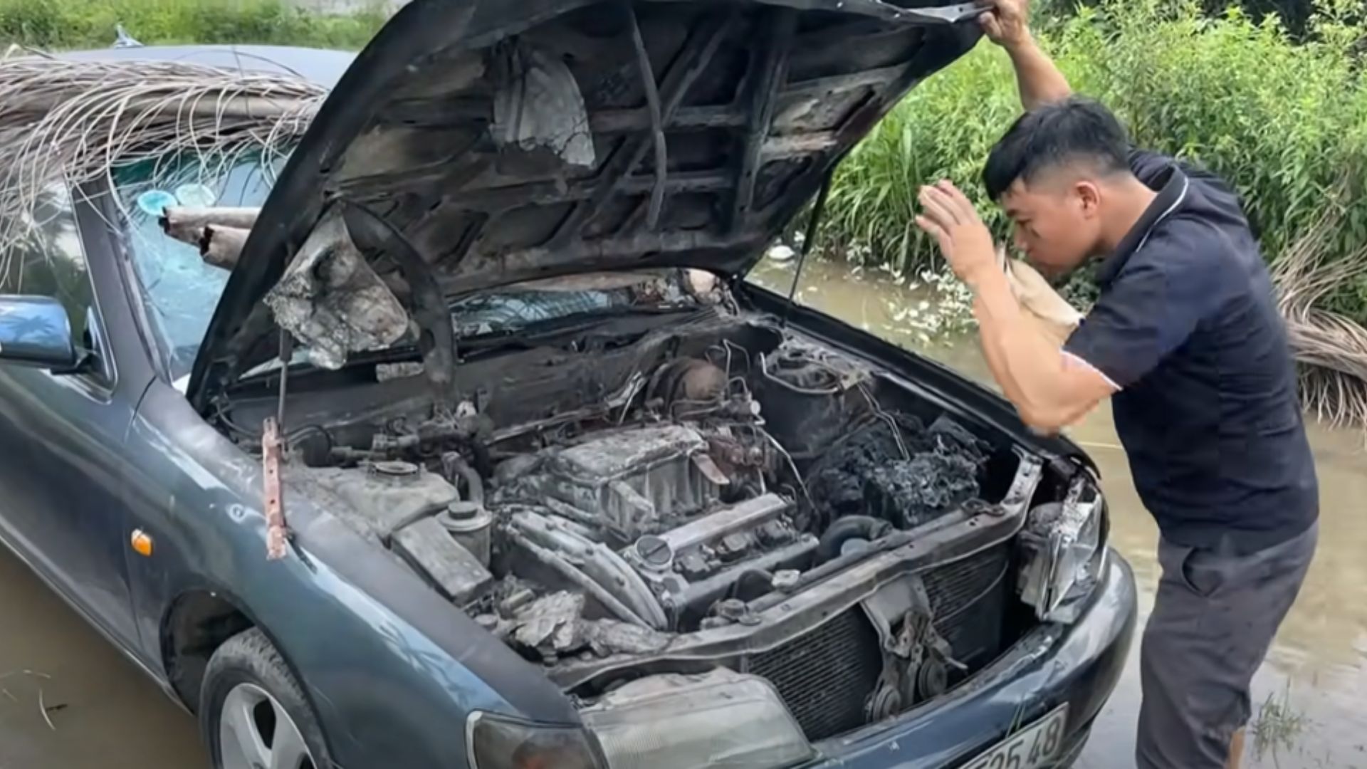 Biến chiếc Nissan cũ hỏng thành Lamborghini Revuelto, các thợ xe Việt Nam được thế giới ngả mũ khâm phục- Ảnh 2.