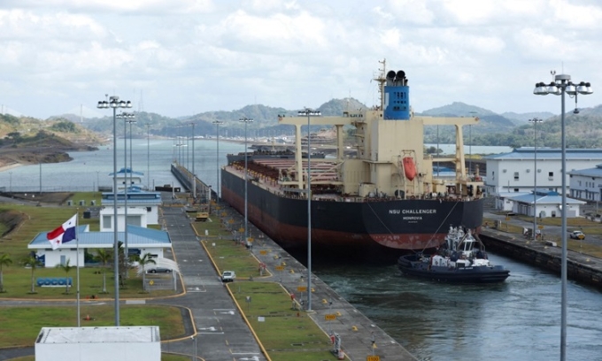 Trận hạn hán năm 2023 khiến mực nước kênh đào Panama giảm mạnh. Ảnh: Reuters