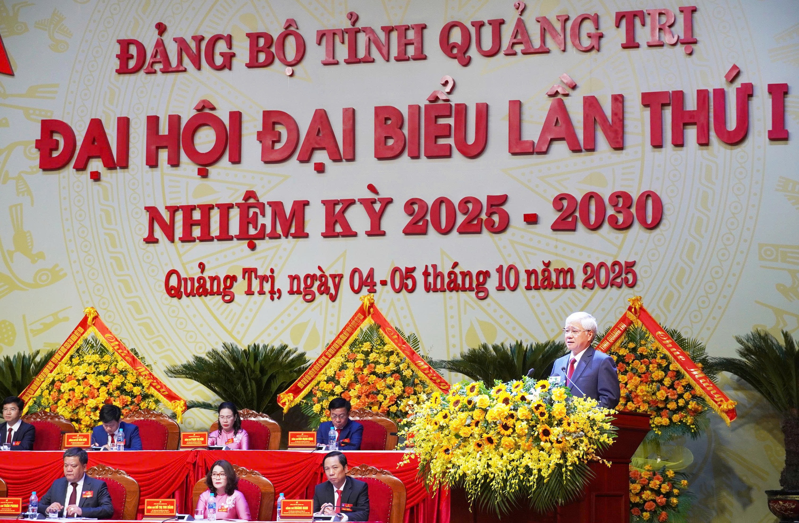 Bộ Chính trị chỉ định ông Lê Ngọc Quang làm Bí thư Tỉnh ủy Quảng Trị - Ảnh 1.