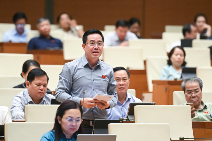 Đại biểu Nguyễn Văn Huy (Phó đoàn ĐBQH tỉnh Hưng Yên). Ảnh: Cổng TTĐT Quốc hội