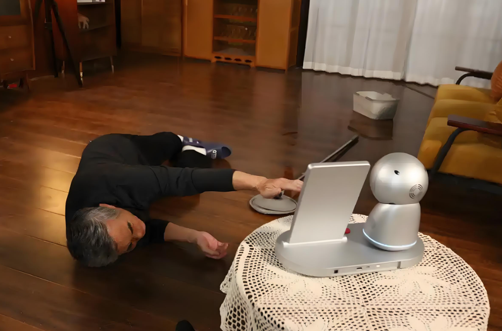 Bố già mù lòa bị con dâu hắt hủi, đêm mưa cầm gậy bỏ đi và nói một câu khiến tôi đau đớn cùng cực- Ảnh 1.