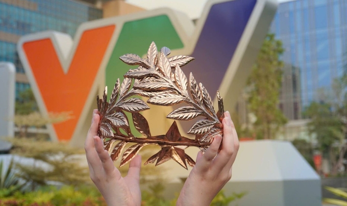 Vòng nguyệt quế dành cho nhà vô địch Olympia 2025. Ảnh: VTV3