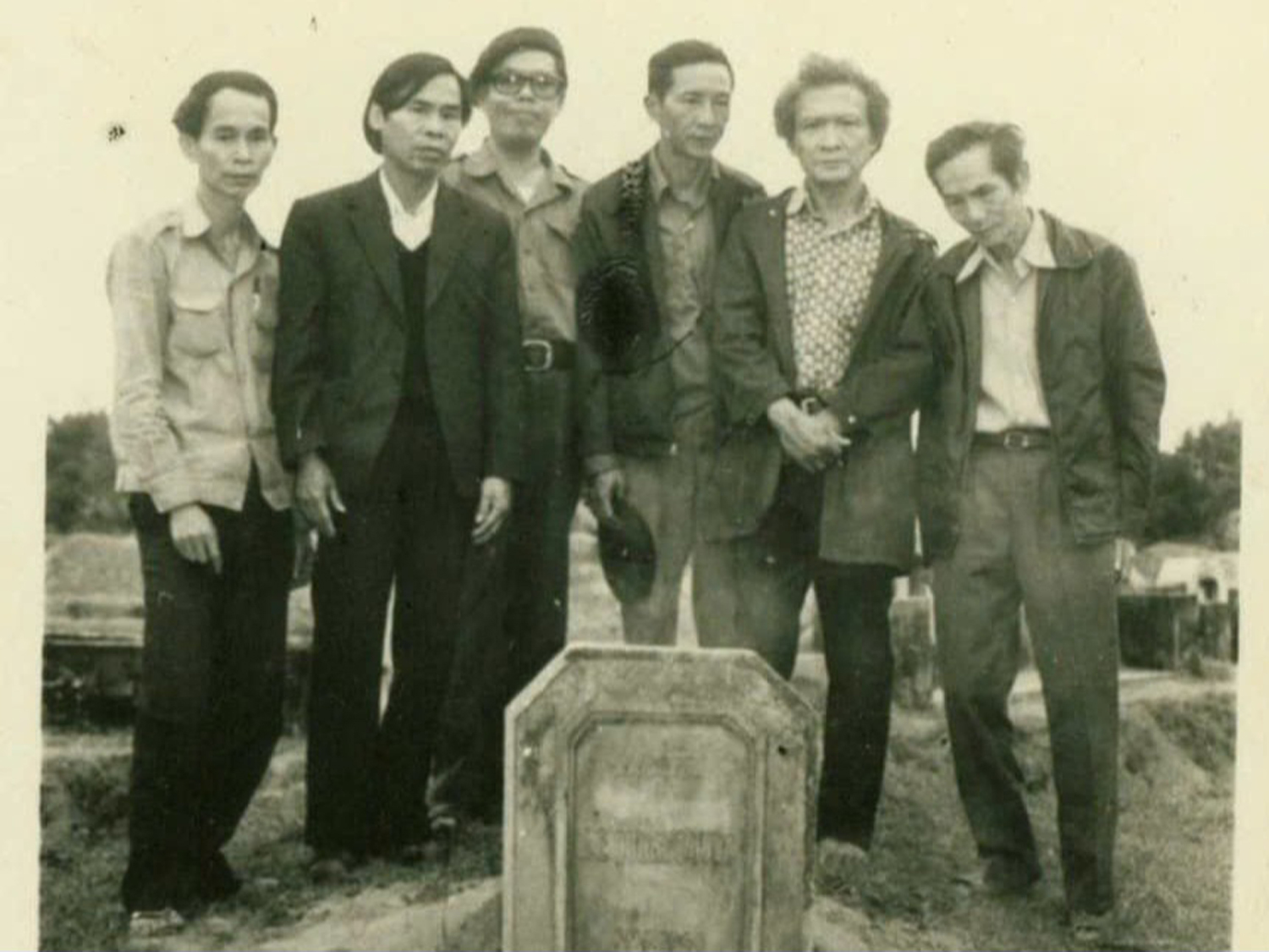 - Ảnh 1. - Ảnh 1.