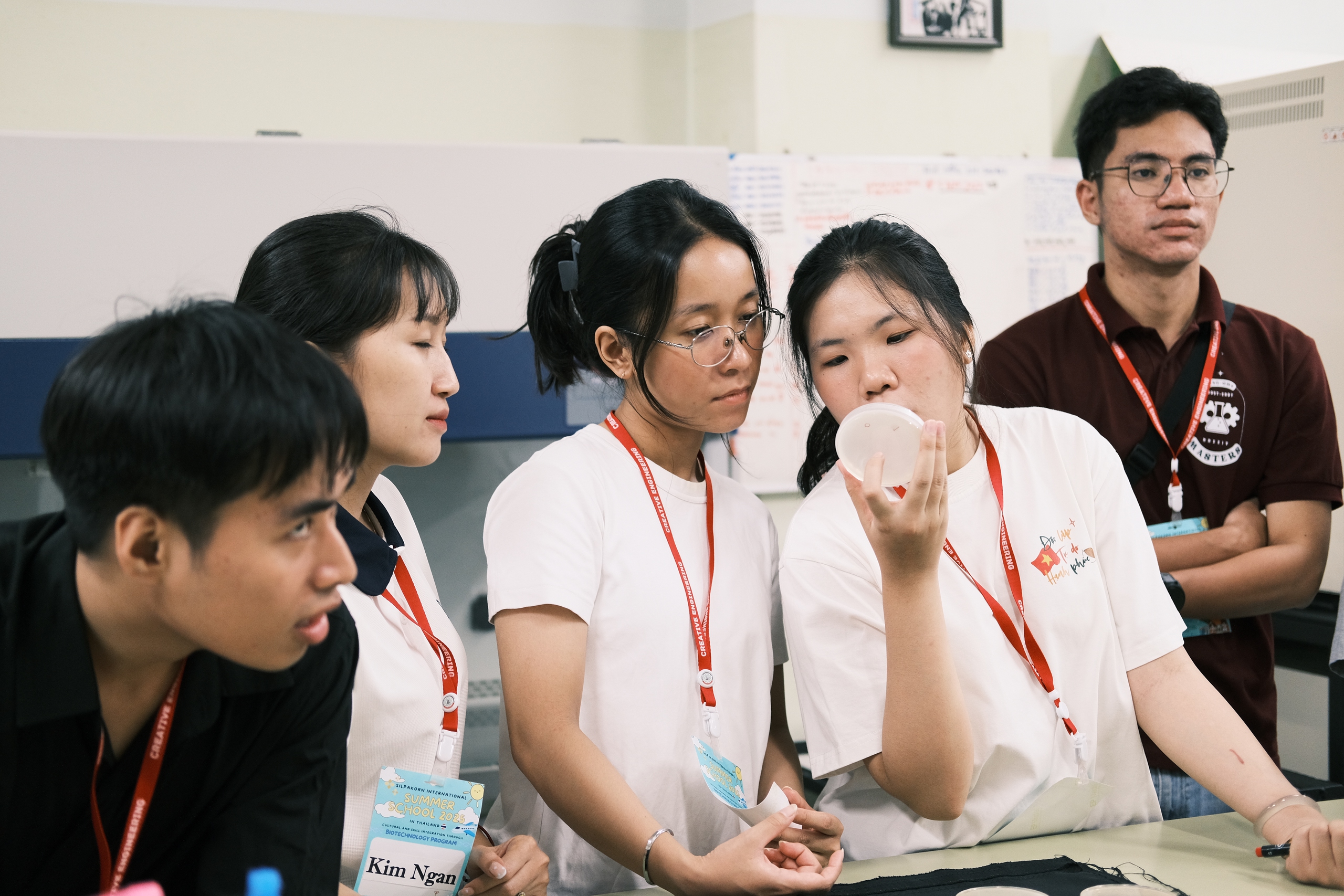 "Bóng hồng" đoạt giải Nữ sinh Khoa học công nghệ Việt Nam năm 2025 1 Bong hong doat giai Nu sinh Khoa hoc cong nghe