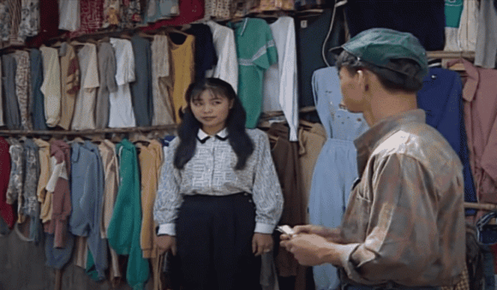 Bức ảnh NSND Xuân Bắc hội ngộ Hồng Sóng ở đáy sông gây chú ý - 2