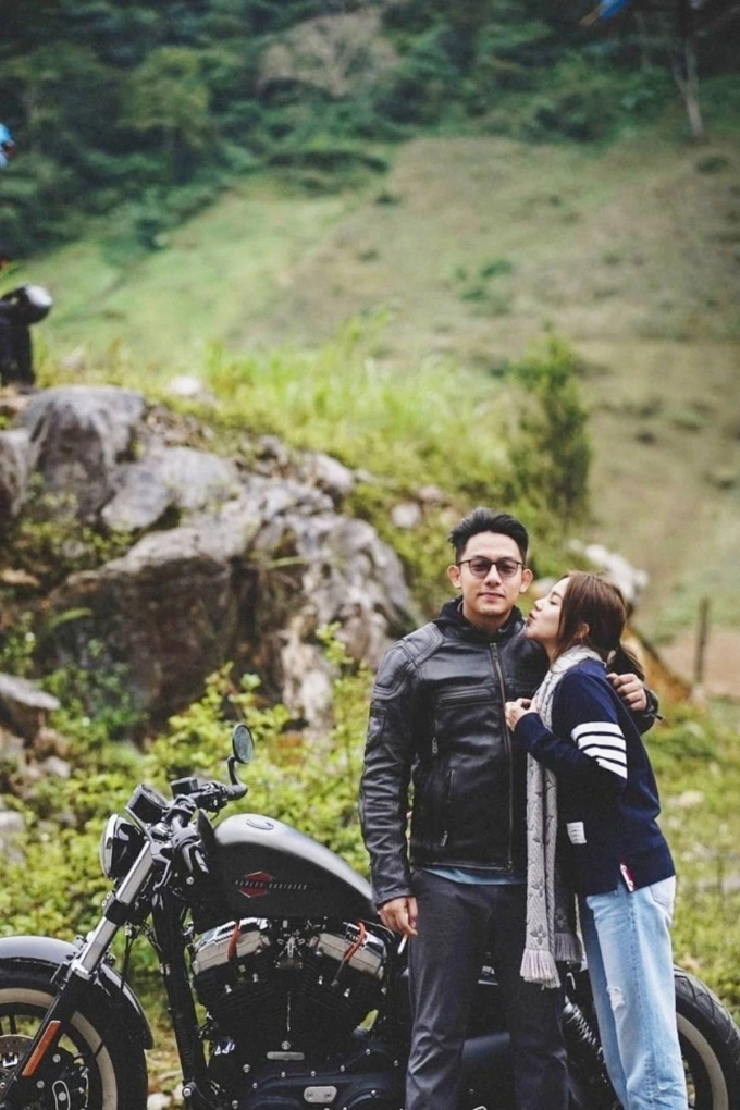 Tống Đông Khuê và Đoàn Thảo Nhi trong chuyến đi chơi năm 2021. Ảnh: Ngoisao.vnexpress.net