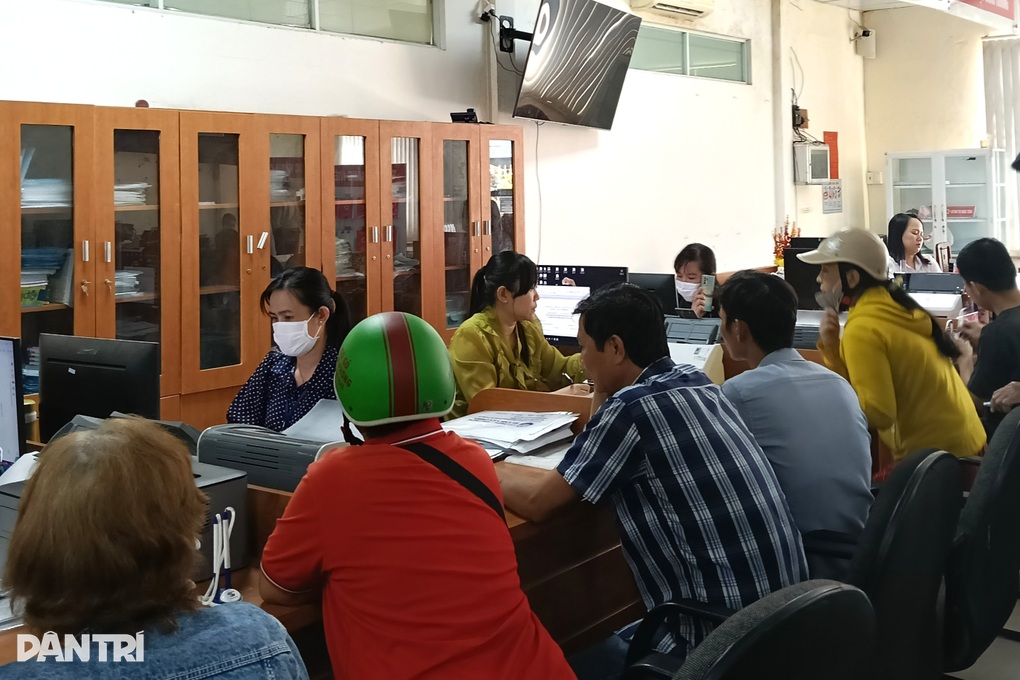 Cà Mau chỉ đạo khẩn cấp tháo gỡ vướng mắc cho cán bộ giáo dục cấp xã - 1