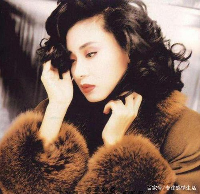 Cái kết ngỡ ngàng của “bom sex” dám “mạo phạm” với tỷ phú 70 tuổi - Ảnh 3.