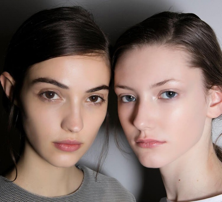 Cập nhật những xu hướng trang điểm sắp được yêu thích trong mùa Đông 2025 - 1