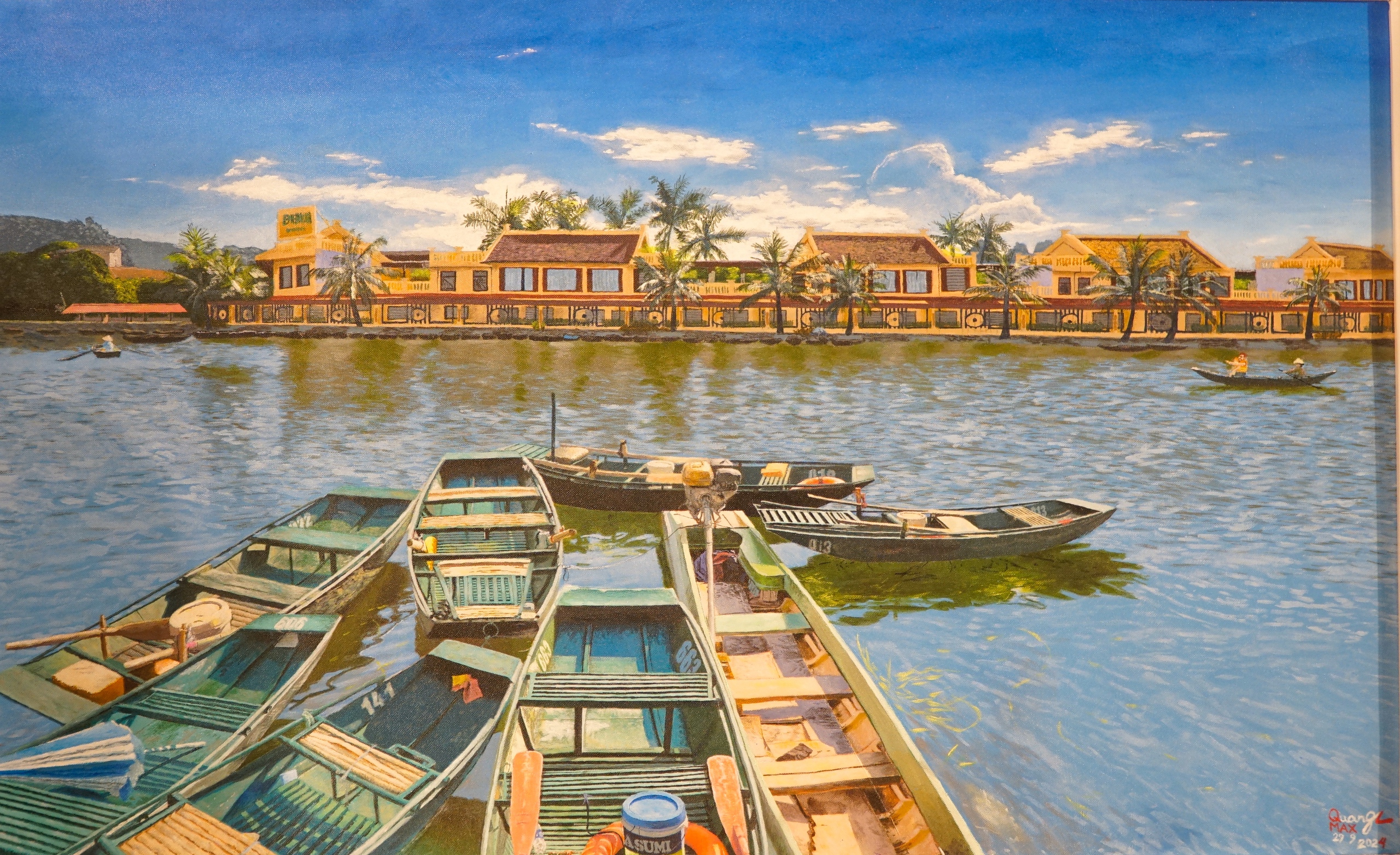 Cậu bé câm, cô bé ‘tròn’ tô màu cho ‘thế giới quanh tôi’ - Ảnh 1.