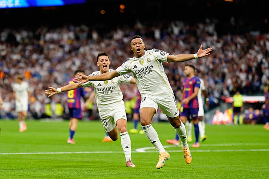 Cầu thủ Barcelona và Real Madrid xô xát, Lamine Yamal hứng chịu chỉ trích - 1