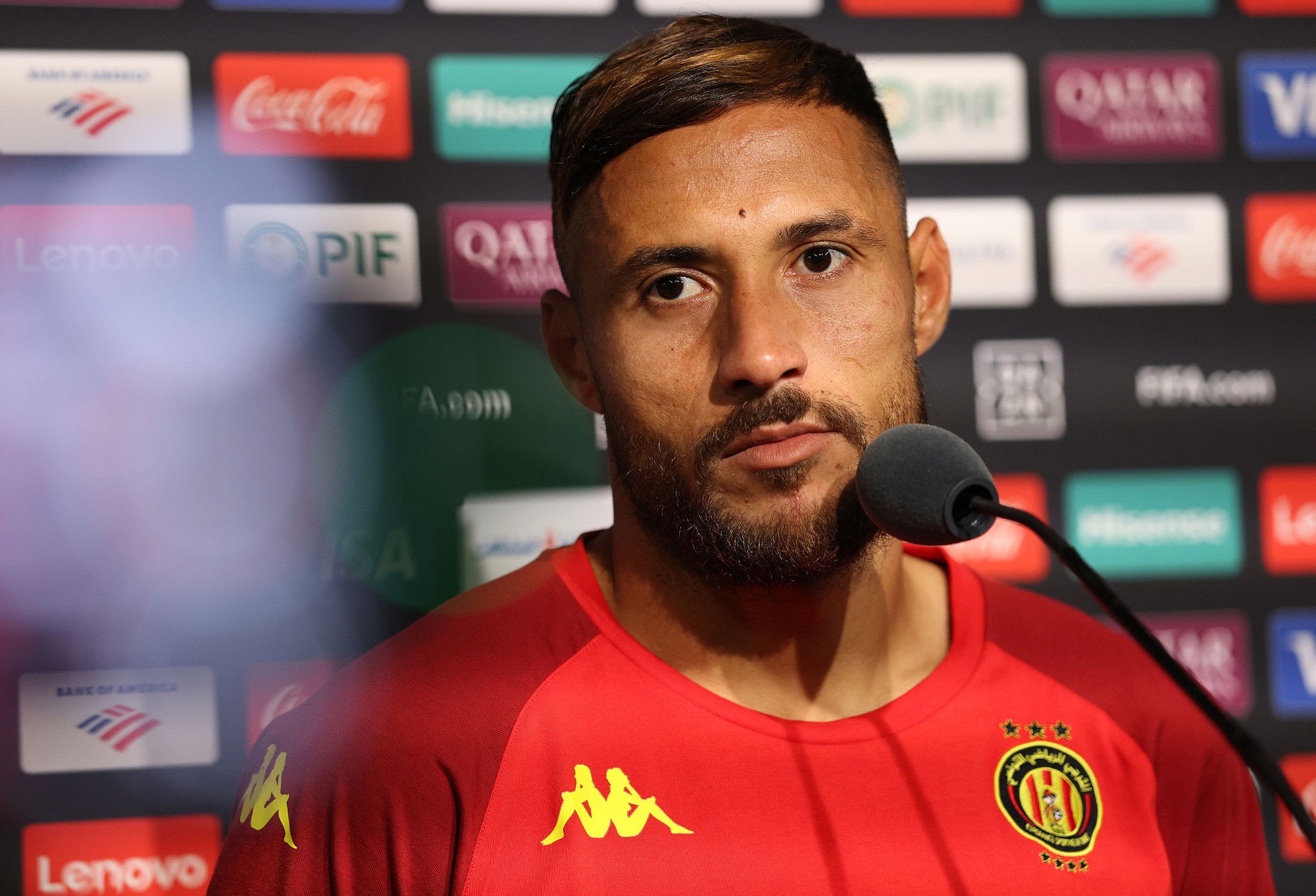 Cầu thủ nổi tiếng mất cả sự nghiệp vì shisha, nhận chỉ trích dữ dội từ dư luận- Ảnh 1.