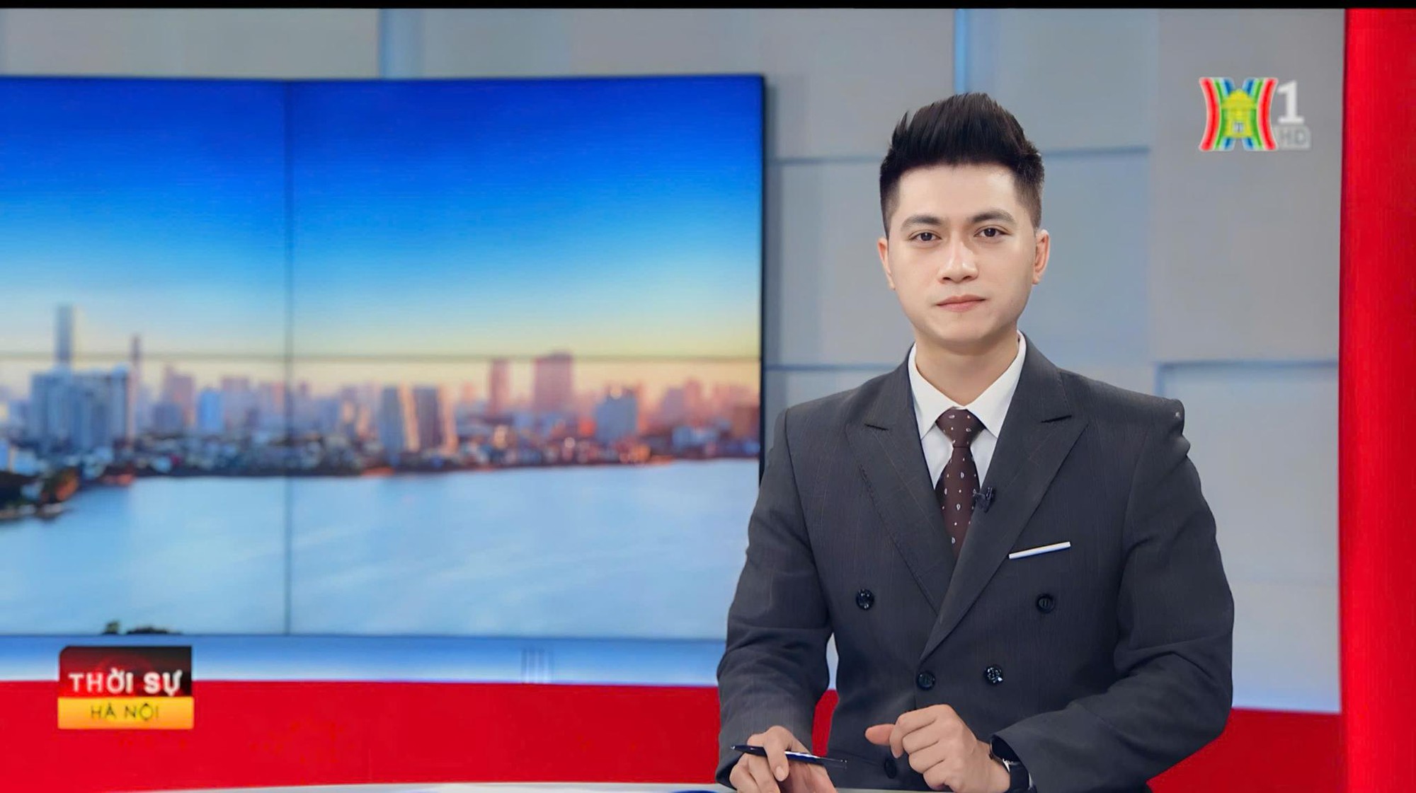 Chân dung MC - Trainer Đồng Thoại: Gương mặt 