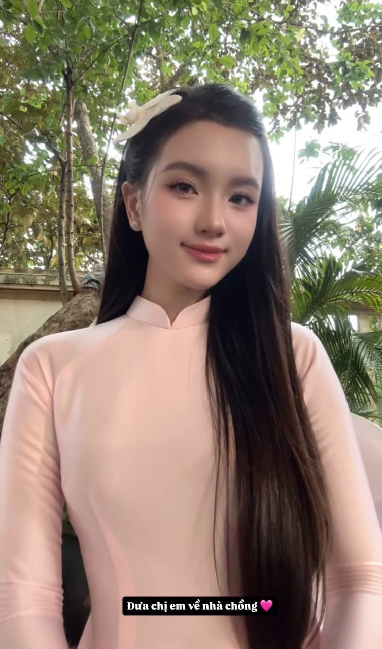 Chân dung cô gái xách vali cho Đỗ Hà ở Thanh Hoá gây sốt: Camera lia vội mà cũng cỡ này hả? - Ảnh 3.