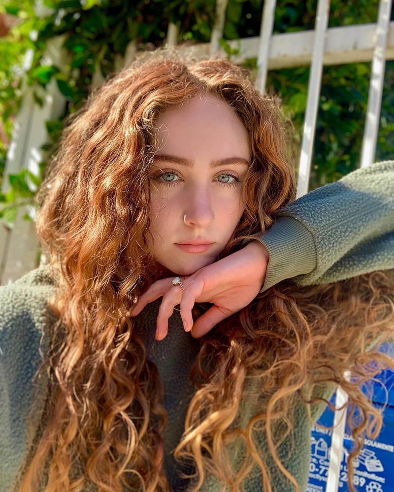 Ngôi sao gen Z hoảng hốt lộ nguyên vòng 3 trên sân khấu, hóa ra là tại stylist “đầu têu”- Ảnh 4.