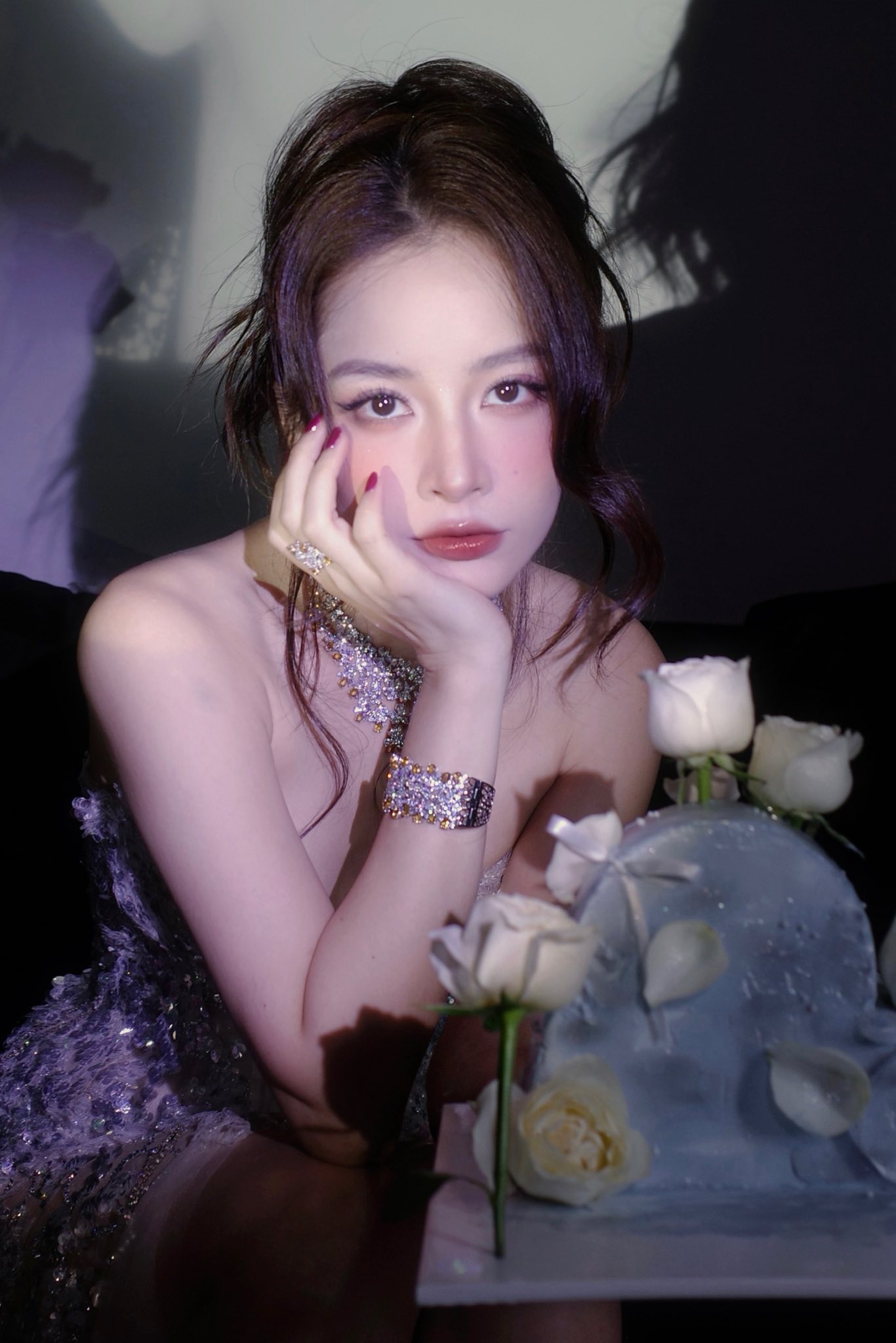 Chi Pu dạo này làm sao vậy?- Ảnh 3. Chi Pu dạo này làm sao vậy?- Ảnh 3.