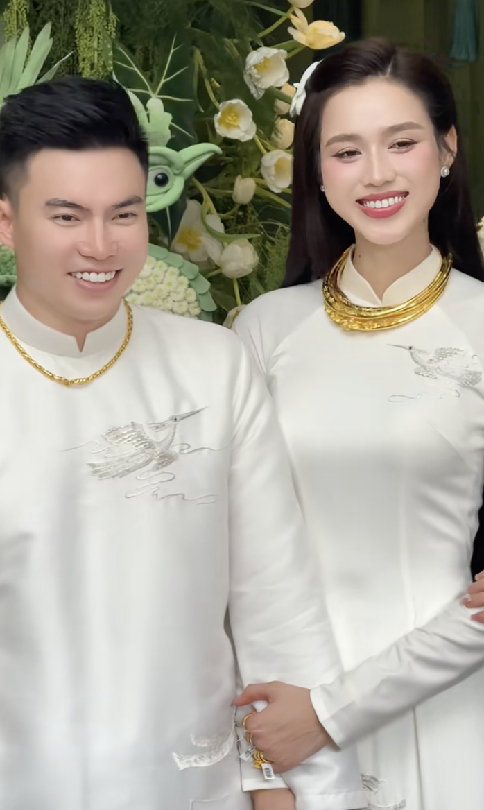 Giờ mới biết chị gái Hoa hậu Đỗ Hà cỡ này- Ảnh 1.