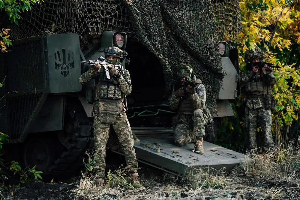 Lữ đoàn tấn công đường không 82 của Ukraine trên tiền tuyến. Ảnh: X Chiến sự Nga - Ukraine 28-10