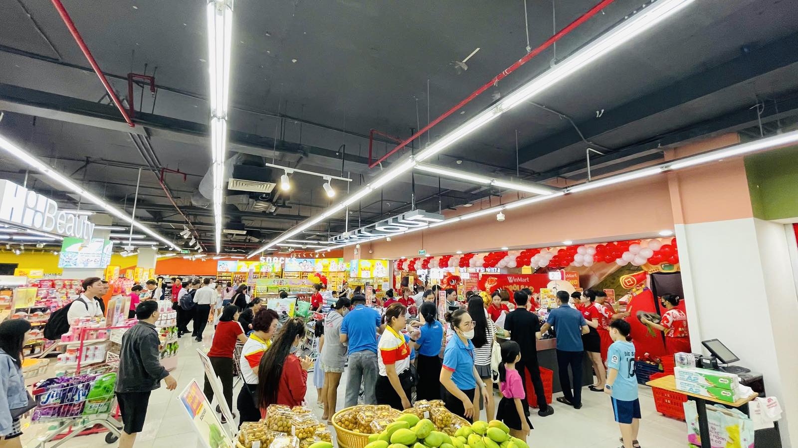 Chuyển đổi số: Động lực nâng tầm hệ sinh thái tiêu dùng - bán lẻ - Ảnh 1.