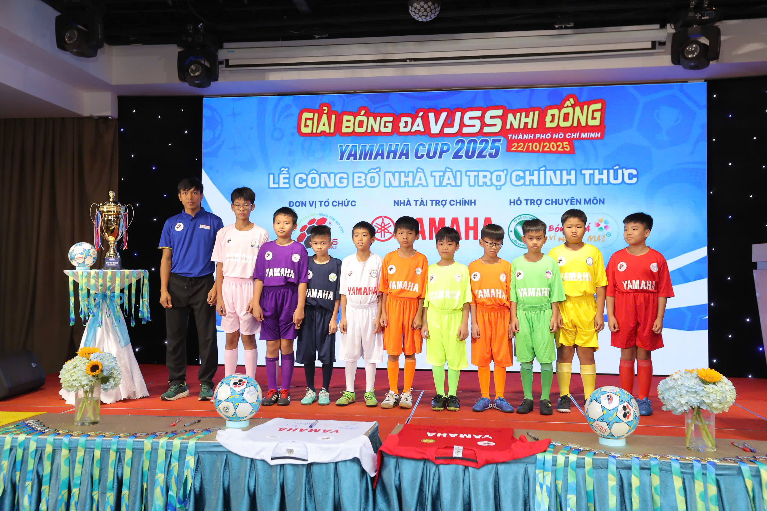 Giải bóng đá nhi đồng thể thức hấp dẫn tại TP.HCM: Có 4 nhà vô địch- Ảnh 1.