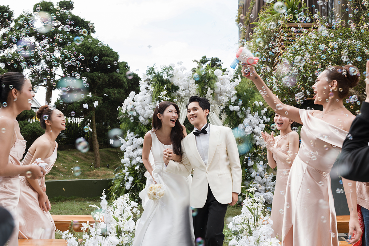 Cô dâu Quỳnh Châu đẹp quá - Ảnh 1.