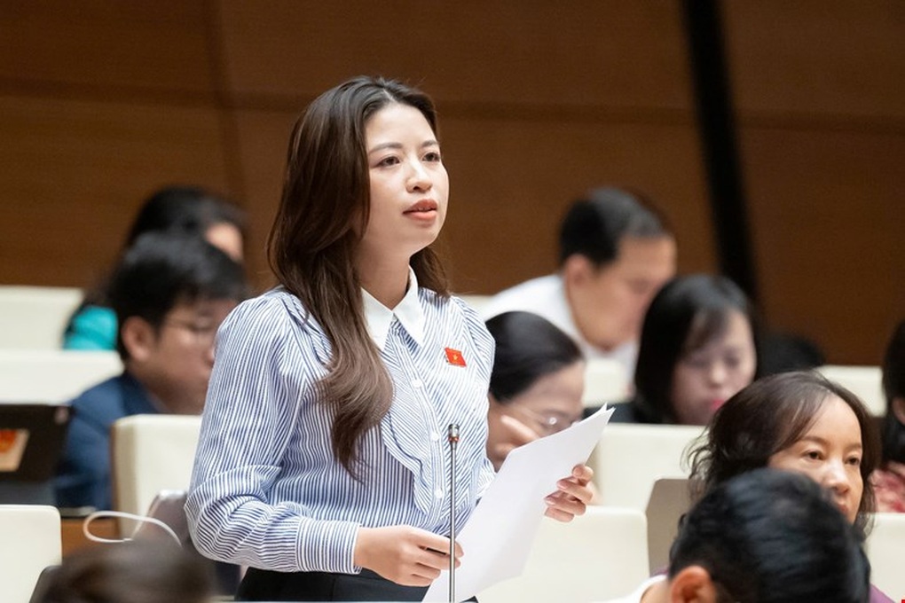 Có những giáo viên sợ hãi chính môi trường làm việc của mình - 1