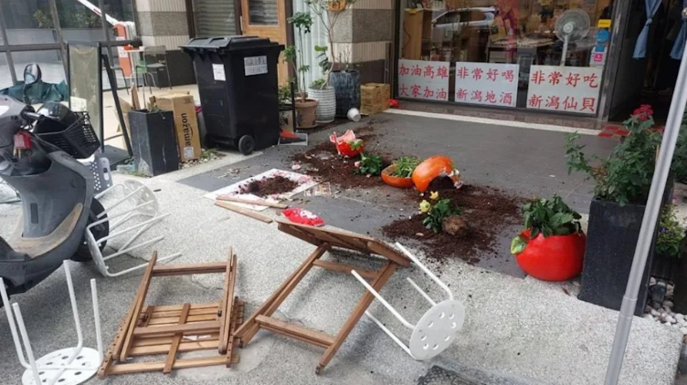 Thấy quán cơm Nhật buôn bán phát đạt, chủ mặt bằng tăng giá thuê từ 43 lên 86 triệu đồng/tháng: Cơ quan chức năng phải vào cuộc điều tra- Ảnh 1.