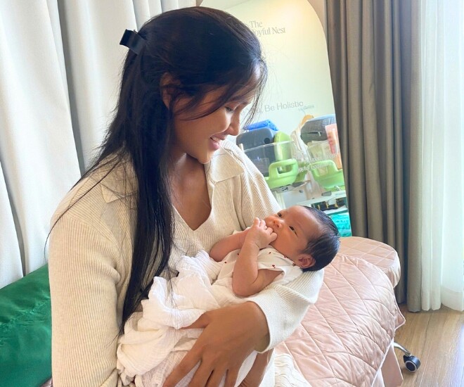 Hoa hậu HHen Niê nói cảm ơn con gái.