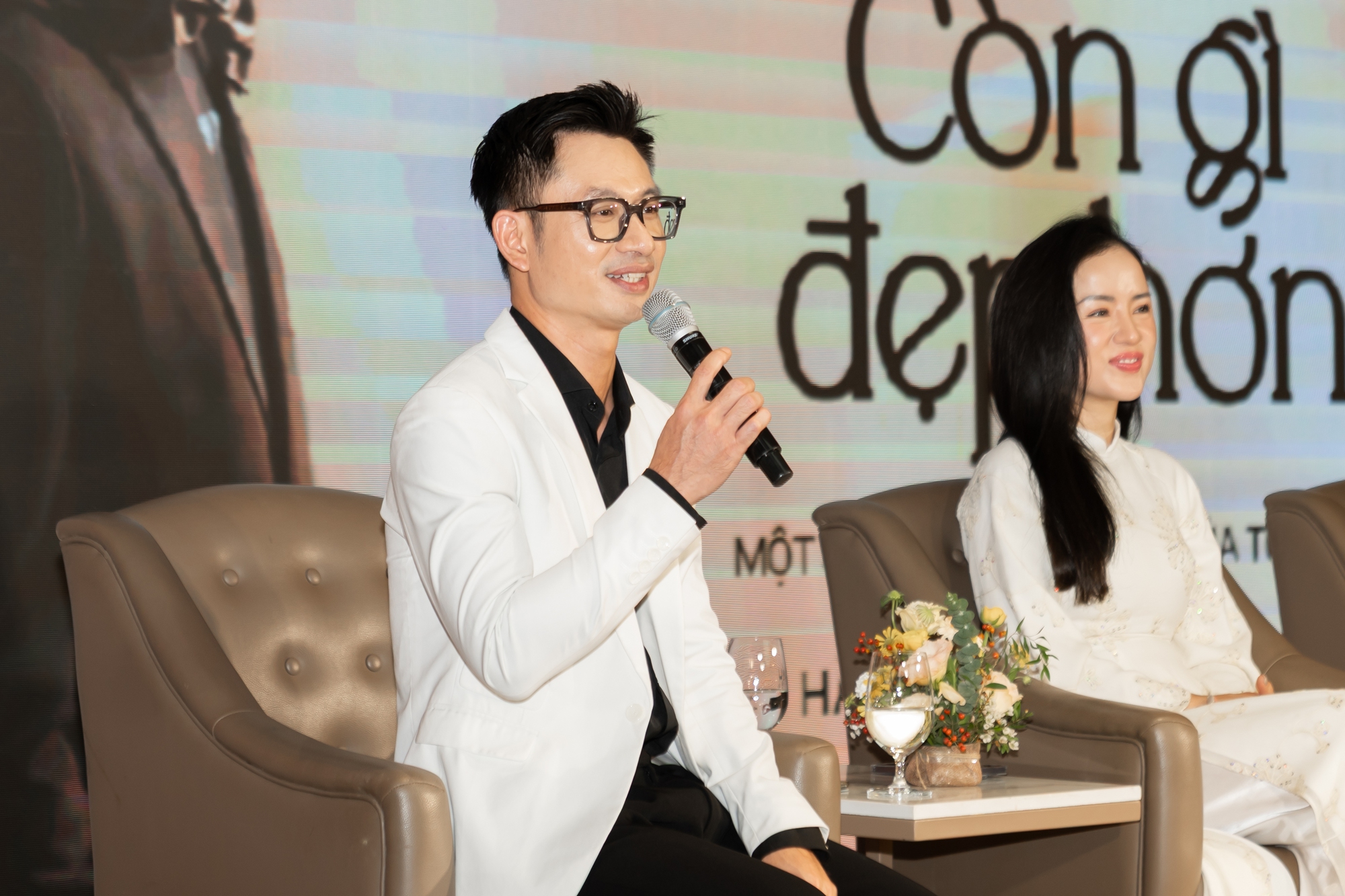 “Còn gì đẹp hơn” trở lại với bản phối đậm chất dân ca Bắc Bộ - Ảnh 1.