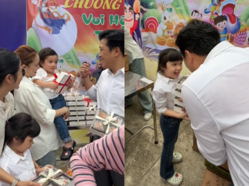 Con gái Trường Giang một thời được "giấu kỹ" nay đi diễn ở nơi đông người, lớn lên là "bản sao" của mẹ 14 2 con của Trường Giang và Nhã Phương: Mặt giống hệt mẹ nhưng bám bố hơn, Destiny sở hữu đôi chân dài miên man